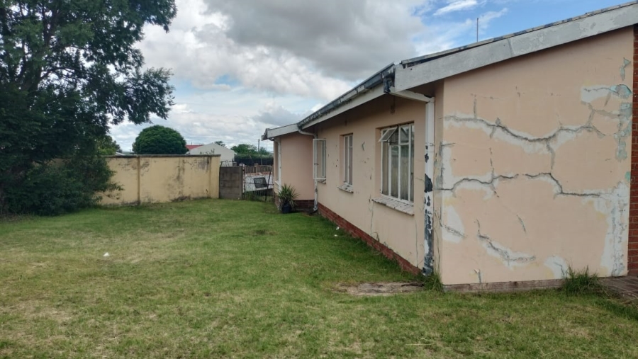 3 Bedroom Property for Sale in Ladybrand Free State